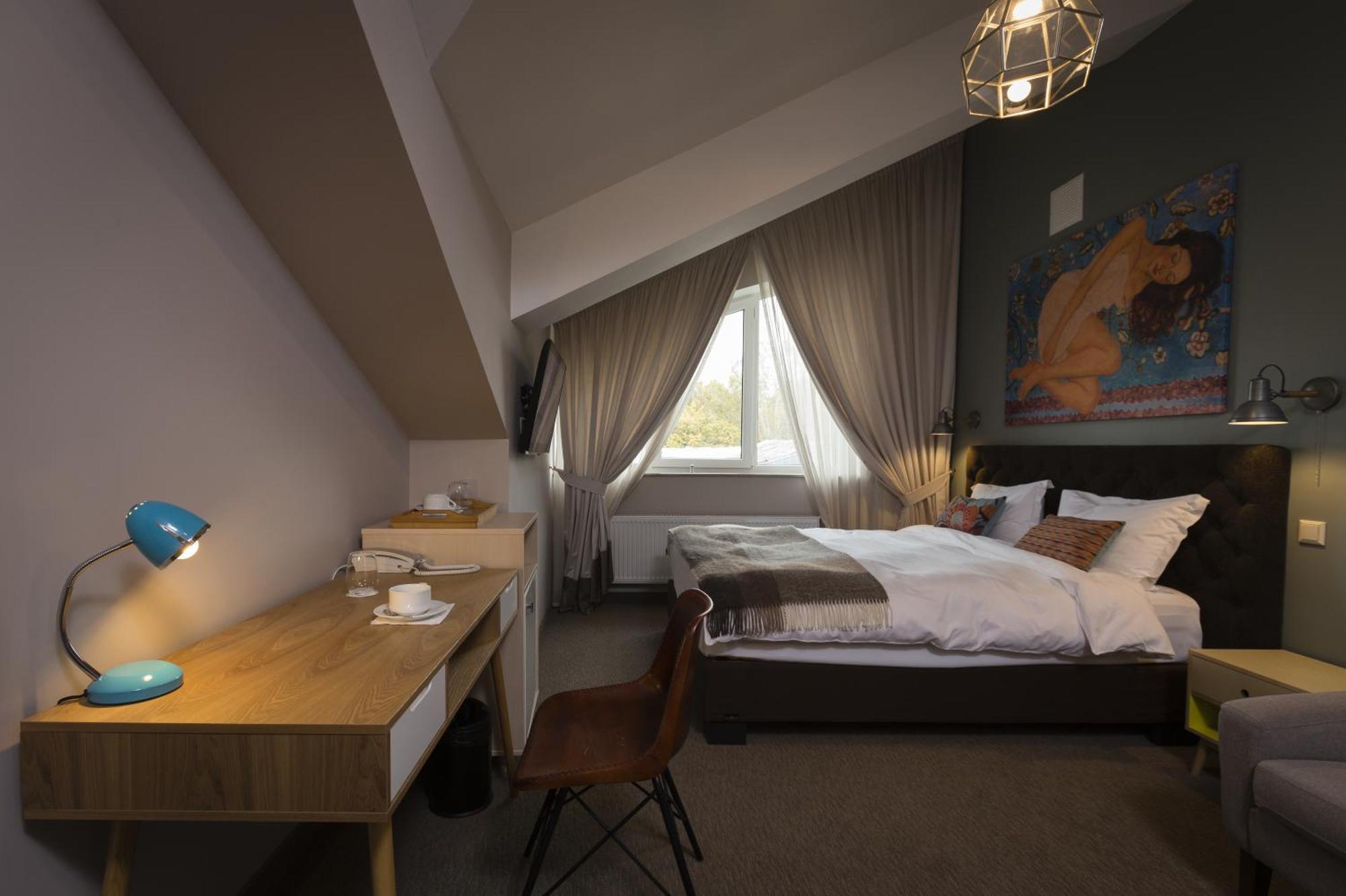 Zentrum Hotel Кишинев Екстериор снимка
