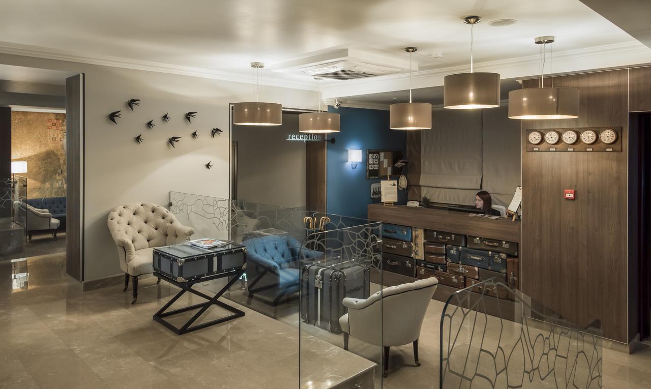 Zentrum Hotel Кишинев Екстериор снимка