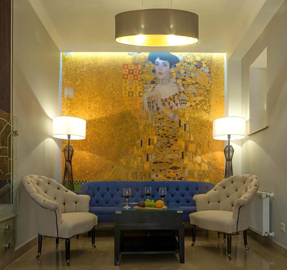 Zentrum Hotel Кишинев Екстериор снимка